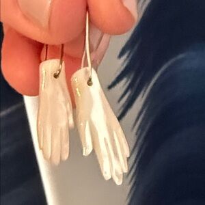 Mother of Pearl Elegant White Hand-Shaped Earrings